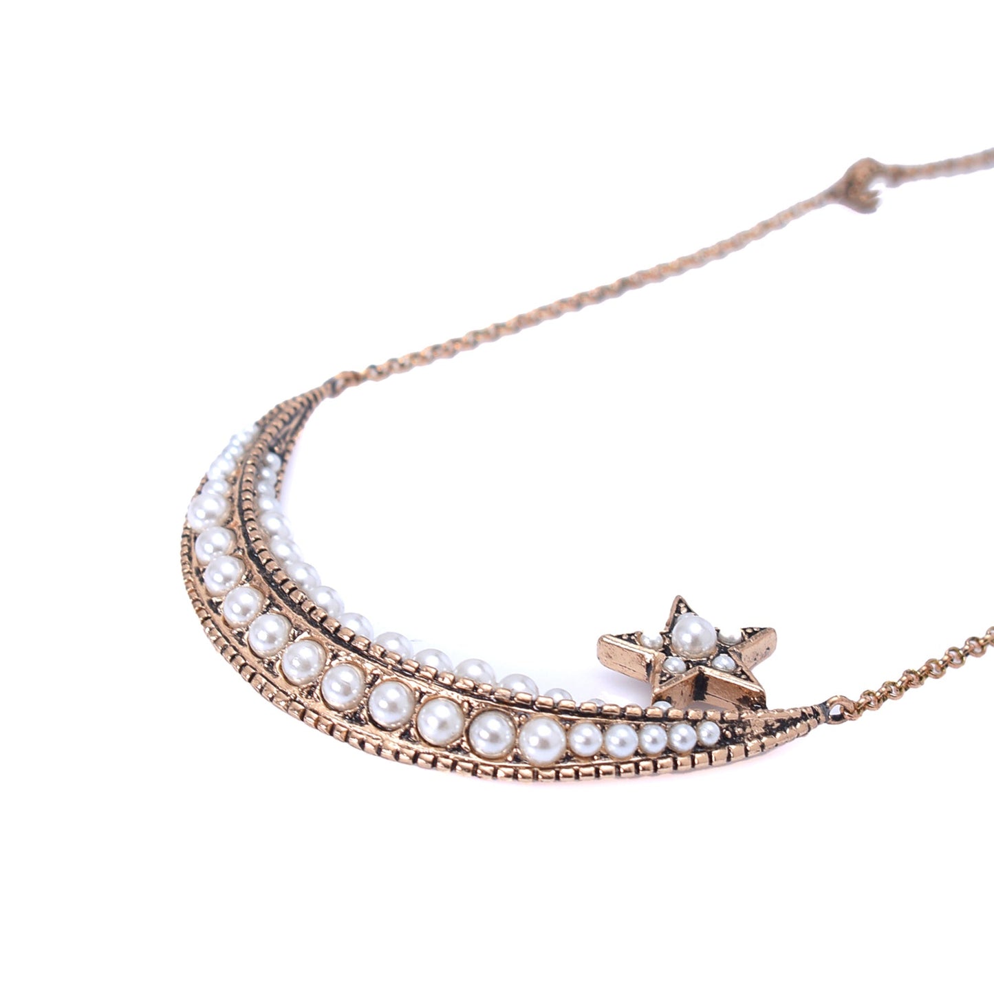 PEARL CRESCENT NECKLACE